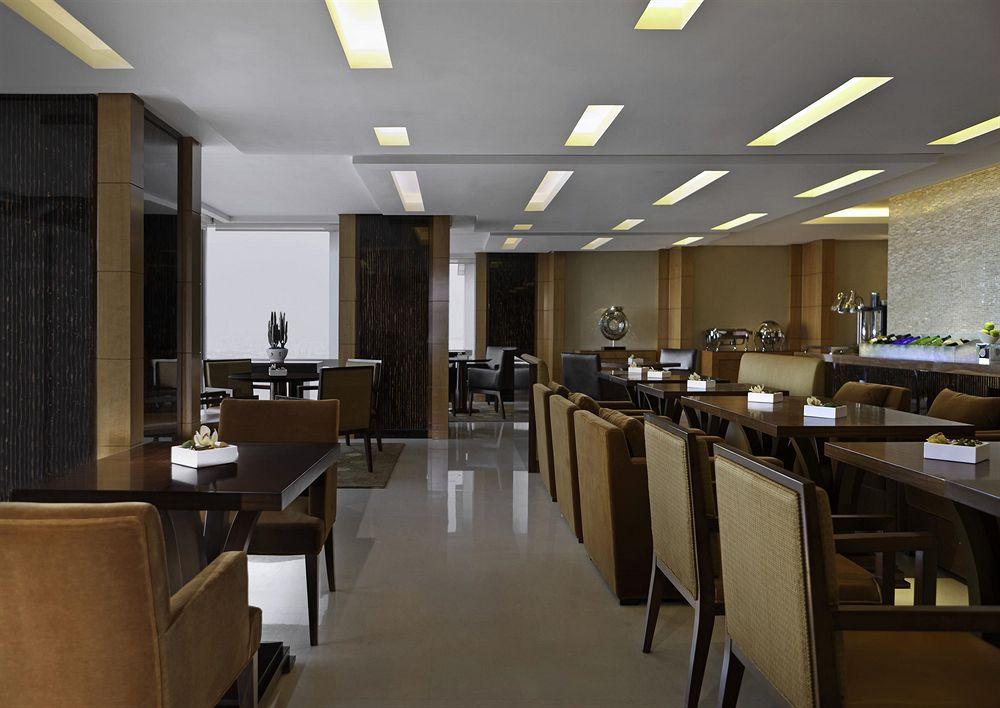 The Westin Nanjing Xuanwu Lake Exteriör bild