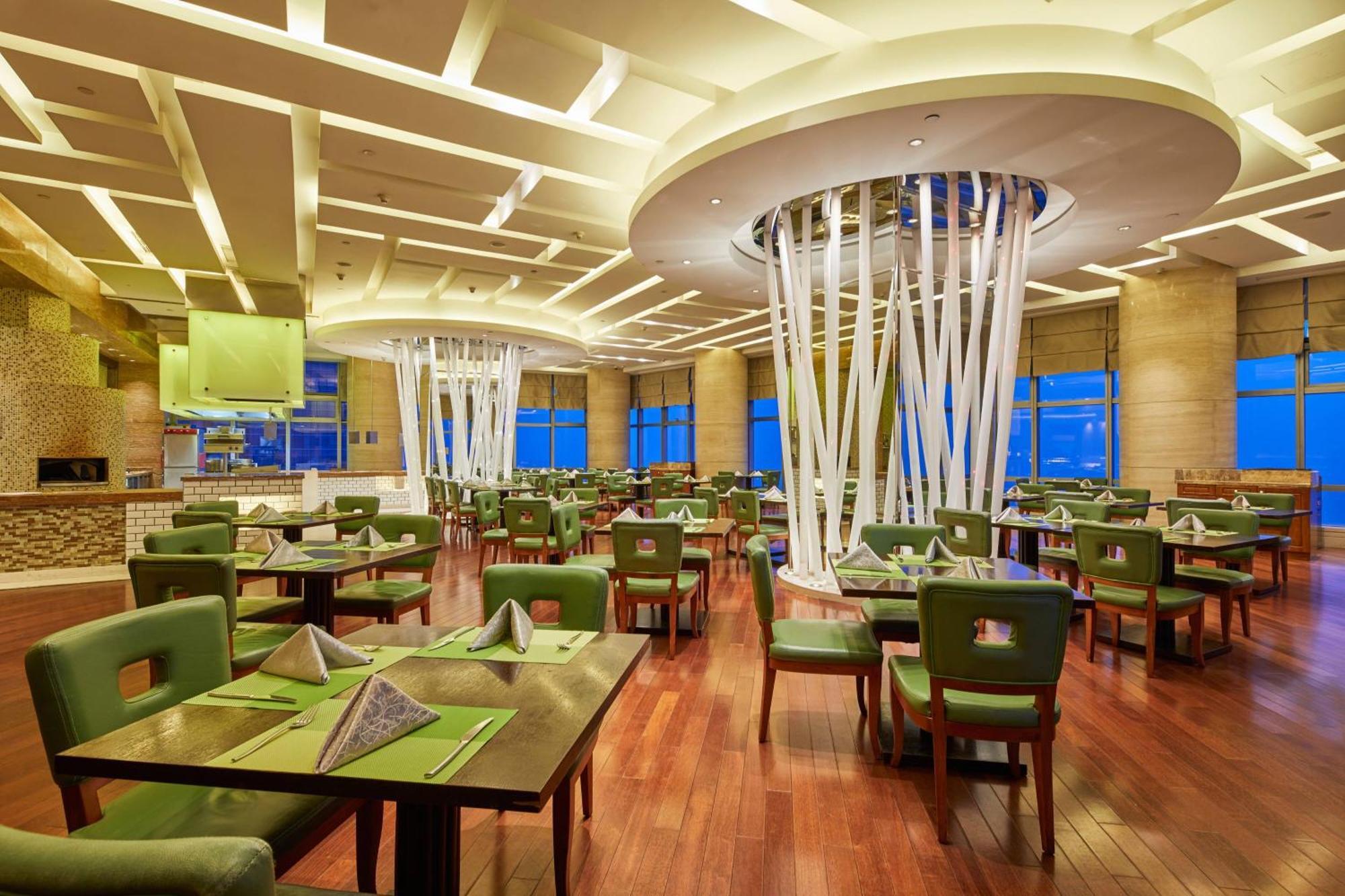 The Westin Nanjing Xuanwu Lake Exteriör bild