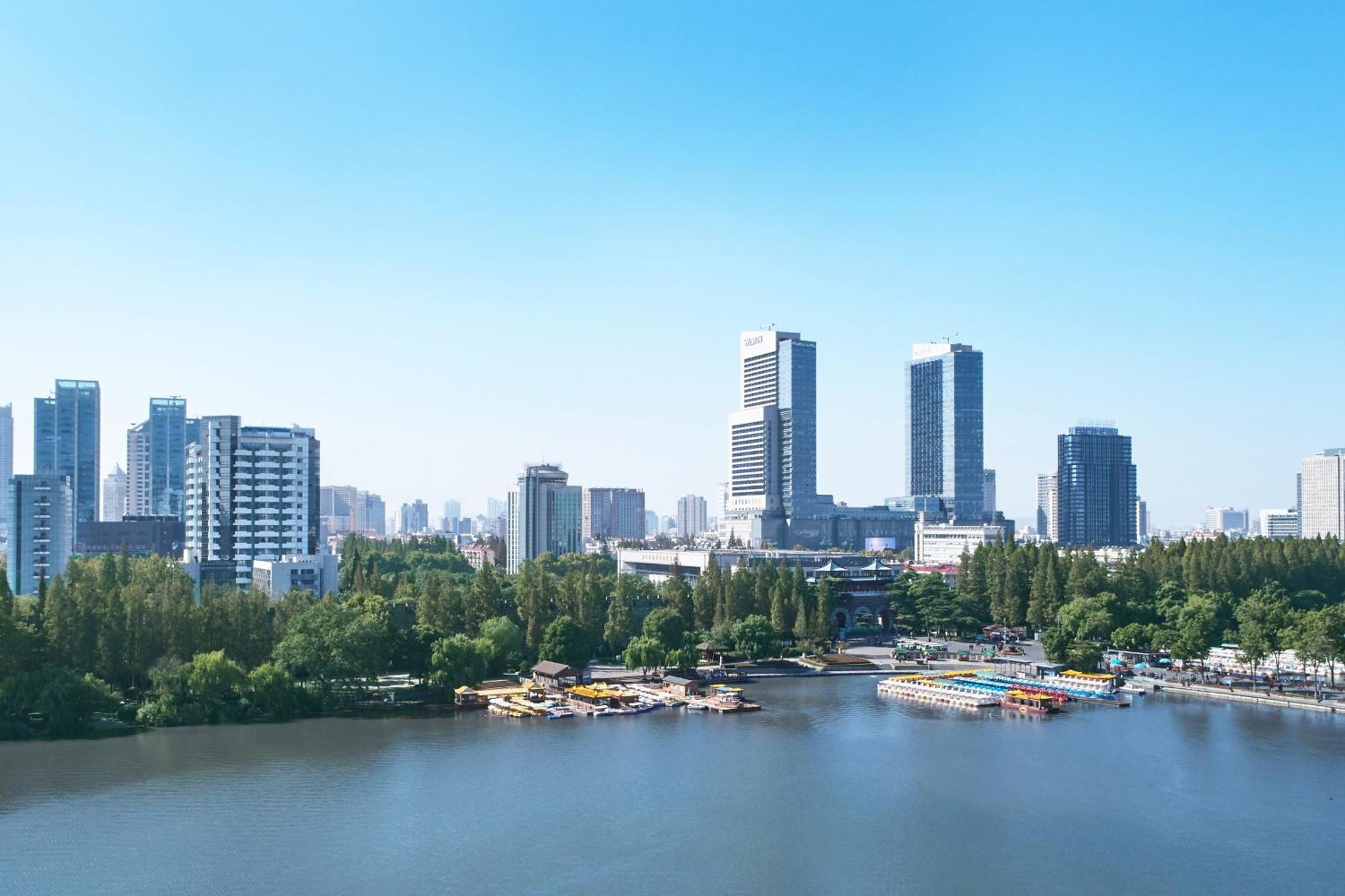 The Westin Nanjing Xuanwu Lake Exteriör bild