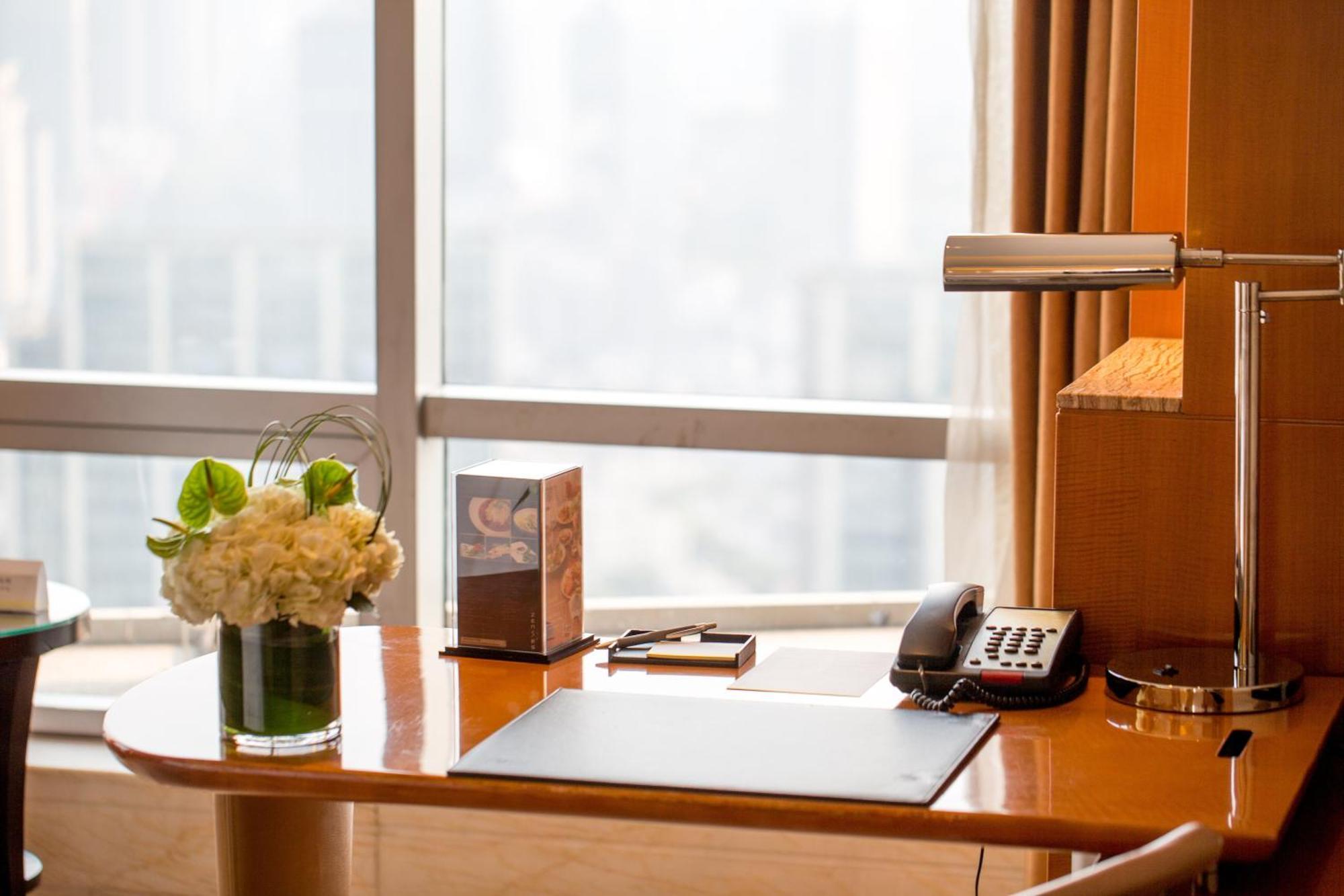 The Westin Nanjing Xuanwu Lake Exteriör bild
